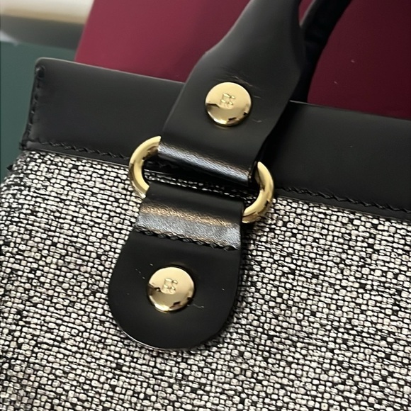 Kate Spade Black Leather and Silver Metallic Accordion Style Handbag RARE - Picture 14 of 16